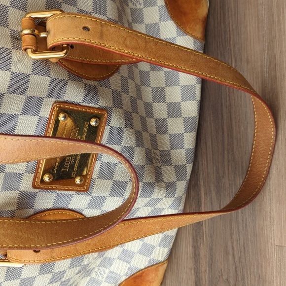 LV Damier Azur Hampstead snap side tote - Picture 4 of 16